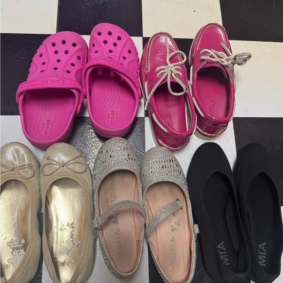 CROCS Pink Sandals Comfortable Perforated Design bundle of 5 - Picture 1 of 11